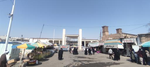 عکس پارکینگ شرقی حرم مطهر