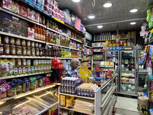 عکس مارکت قاسم زاده 