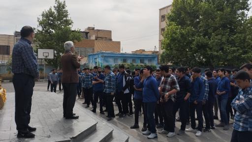 عکس دبیرستان دوره اول شهید سیدمحمد کاخکی