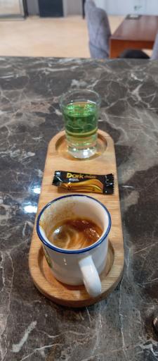 عکس کافه لوتوس