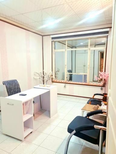 عکس مجتمع کاخ علم و هنر نوین 