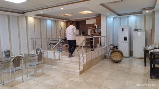 عکس مهمانسرا برق منطقه‌ای خراسان 