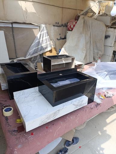 عکس پخش آینه هوشمند و روشویی سرامیک و pvc