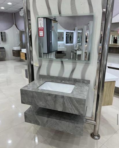 عکس پخش آینه هوشمند و روشویی سرامیک و pvc