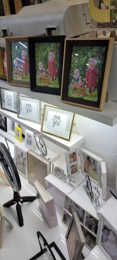 عکس عکاسی و لابراتوار پرستو