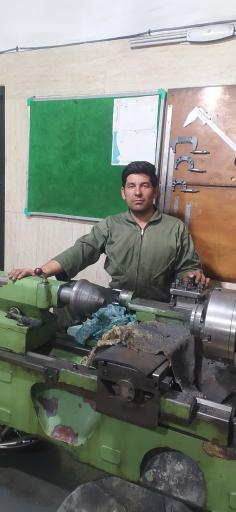 عکس تراشکاری جمشید حسنی