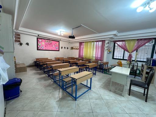 عکس دبستان غیرانتفاعی دخترانه پویندگان رسالت دوره اول و دوم