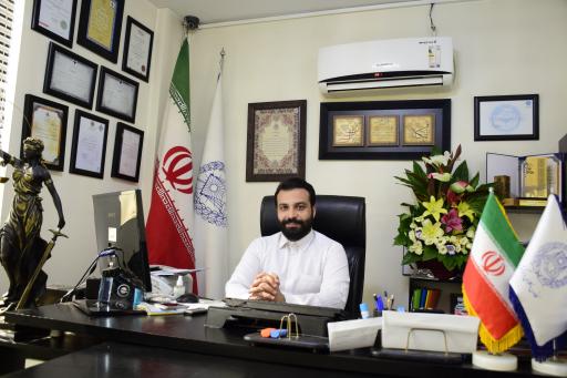 عکس دفتر وکالت پوریا نادری