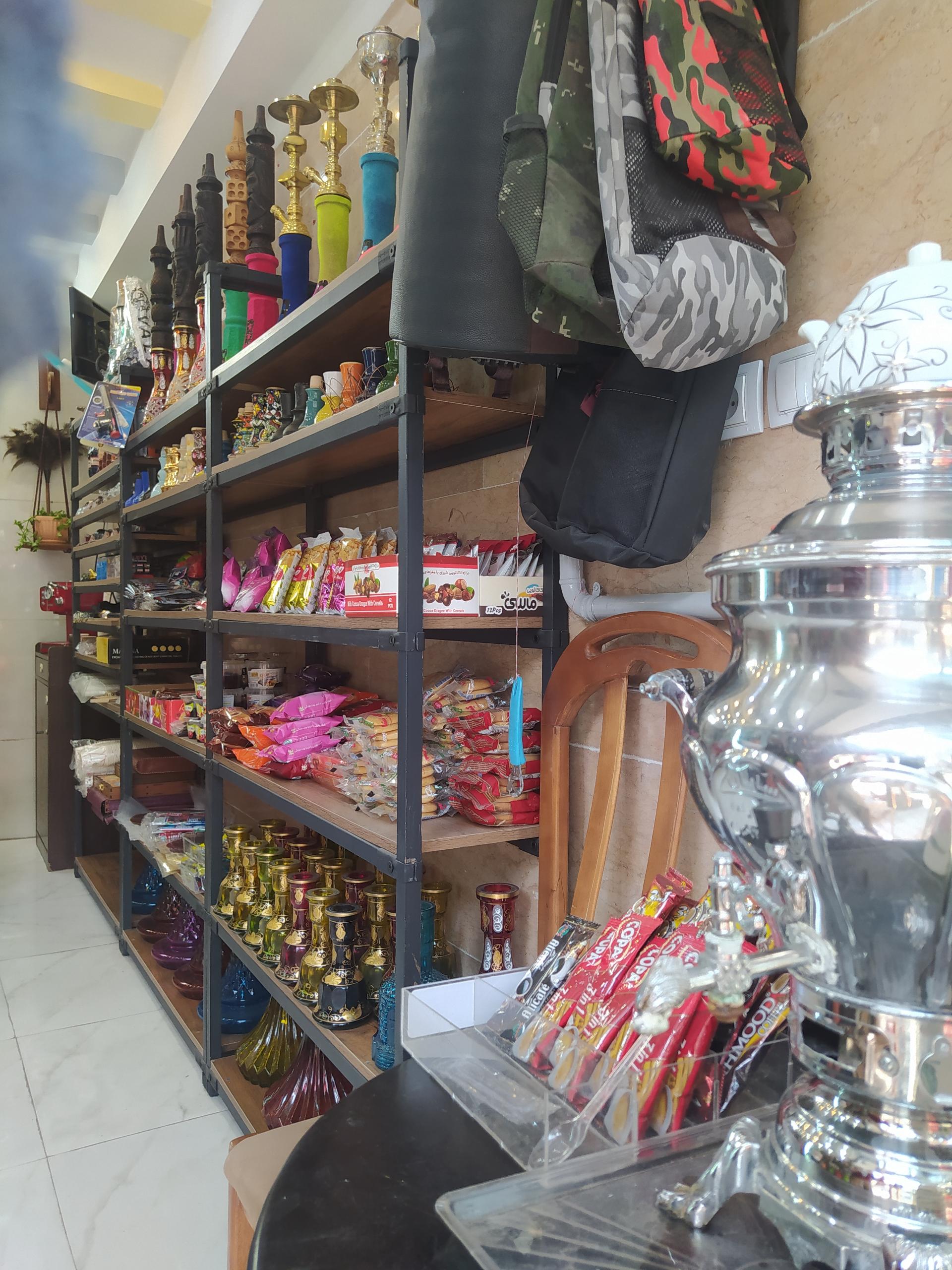 عکس فروشگاه دخانیات دو سیب