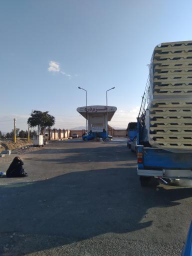 عکس پمپ گاز سی ان جی جنوبی غزال