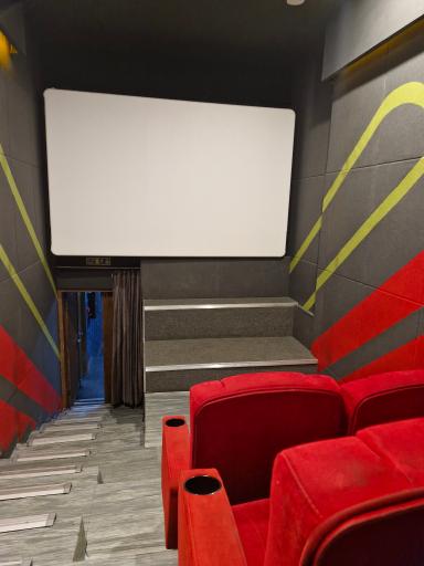 عکس سینما مهر شاهد