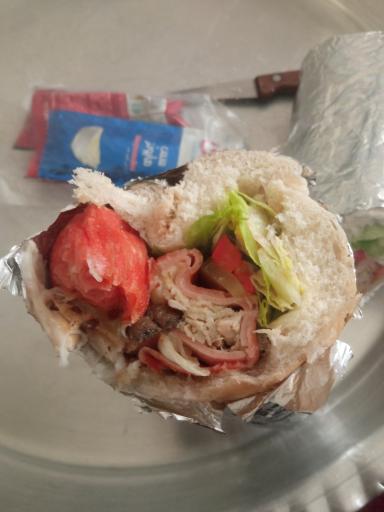 عکس پیتزا ساندویچ تَندوری