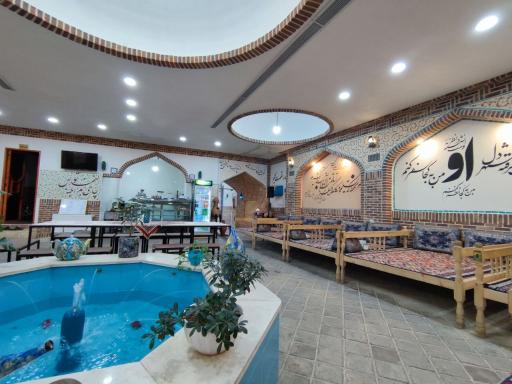 عکس رستوران چهار فصل