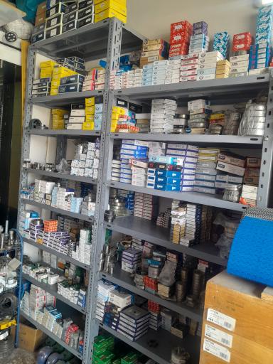 عکس بلبرینگ و زنجیر فراصنعت سازان مدرن