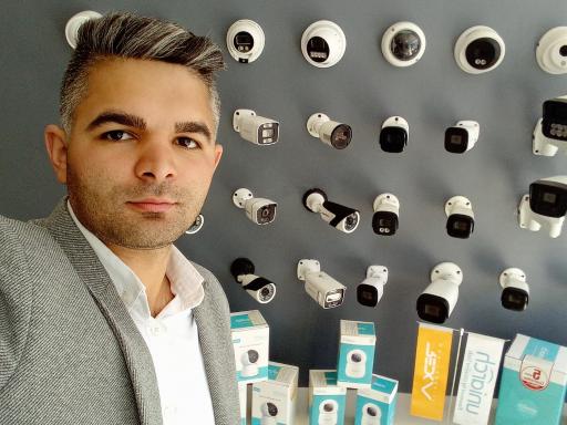 عکس گروه فنی مهندسی آرتا الکترونیک