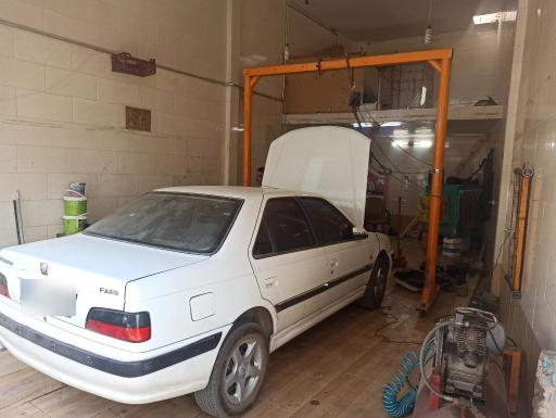 عکس تعمیرگاه ثامن