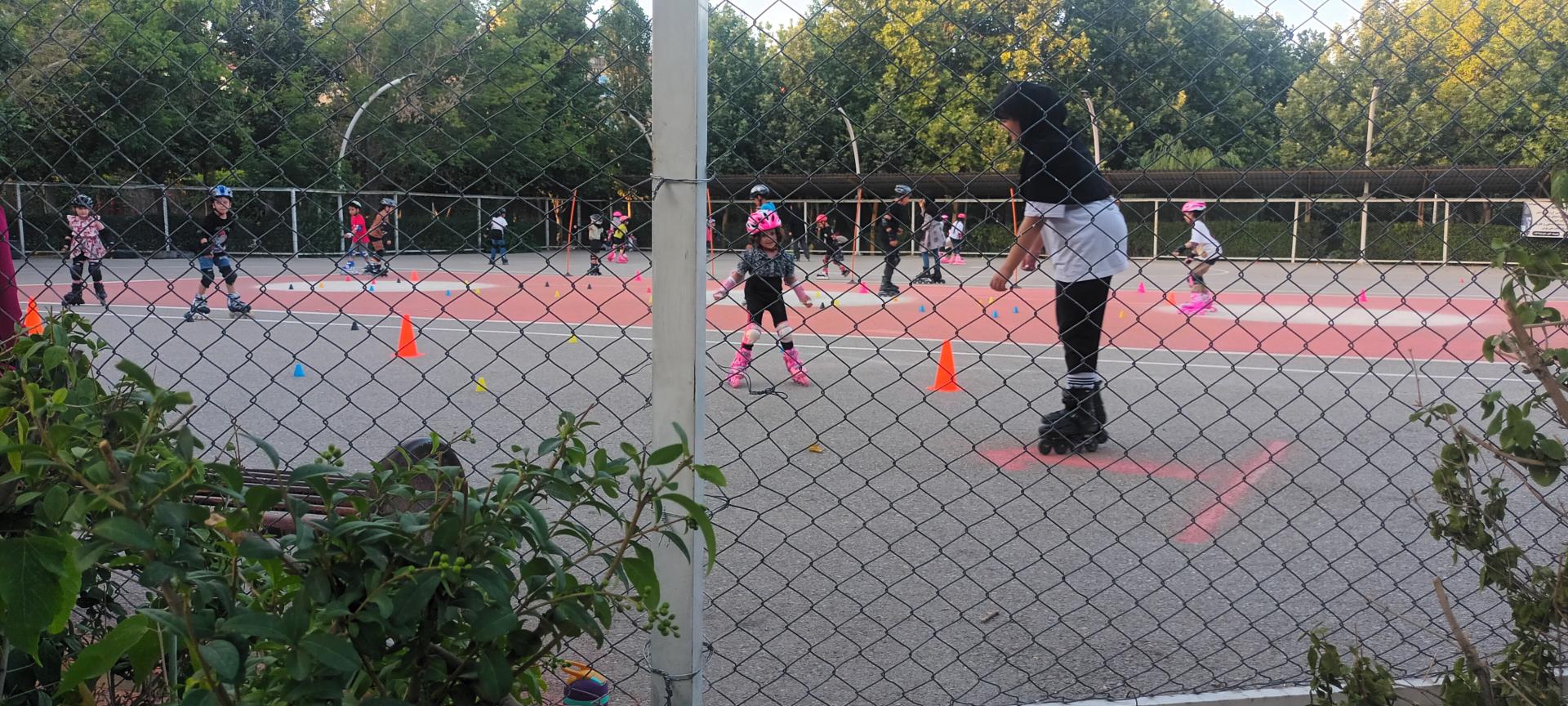 عکس پیست اسکیت اکادمی ده پناه