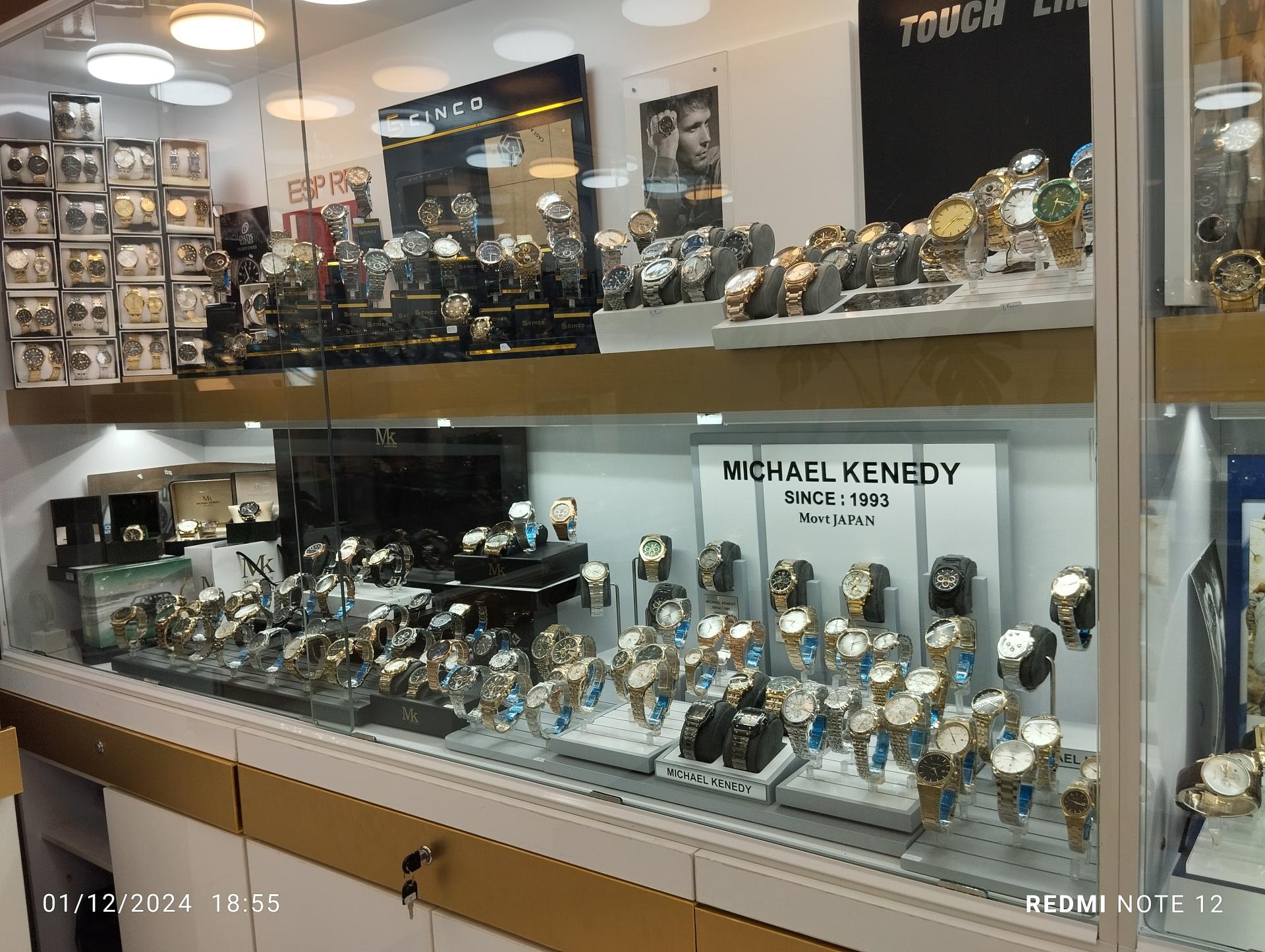 عکس گالری ساعت عدالت