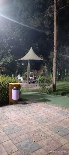 عکس پارک مشاهیر