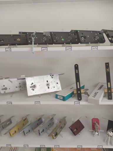 عکس کلیدسازی شبانه روزی