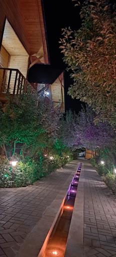 عکس قصر چوبی ازناو