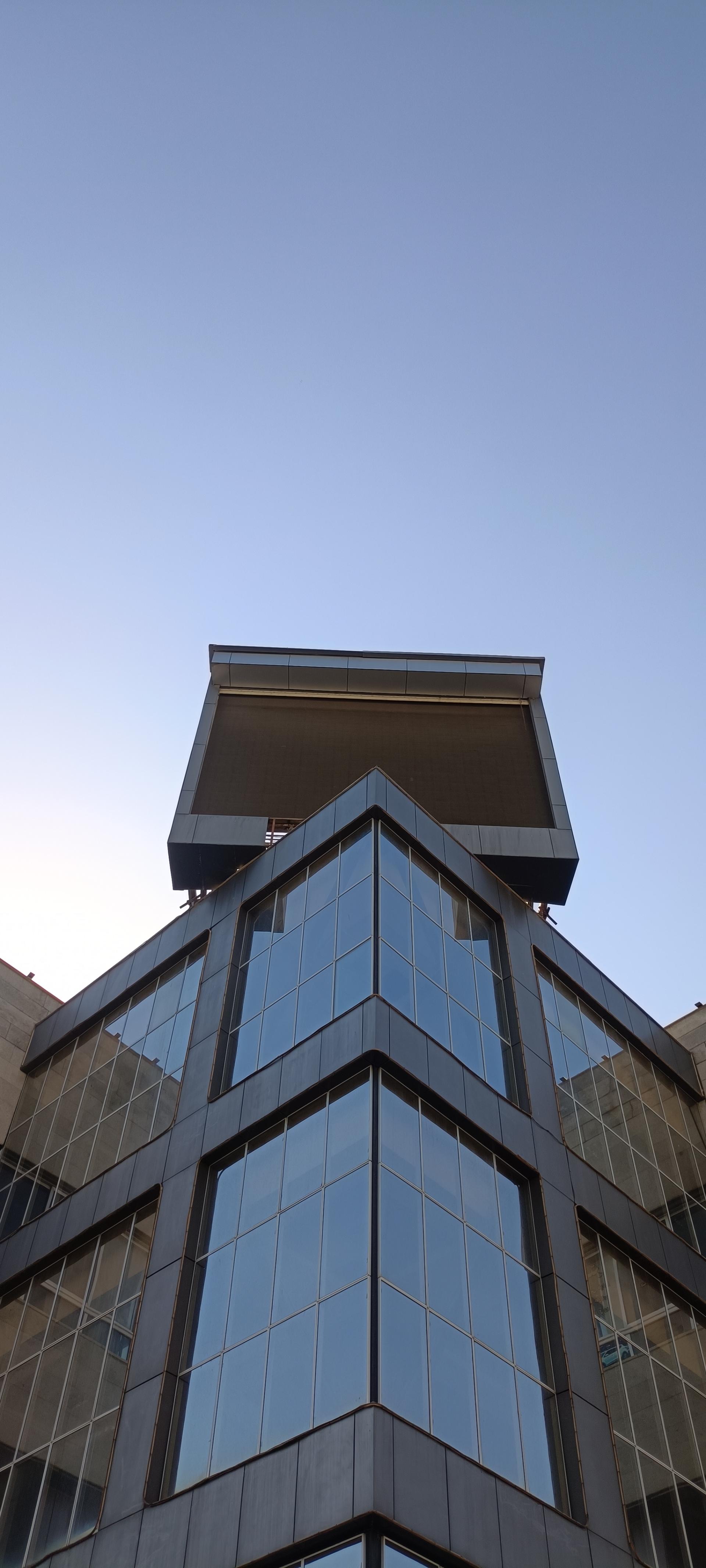 عکس مجتمع تجاری اداری کوه نور