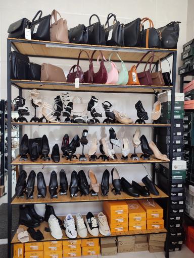 عکس گالری کفش بلوط