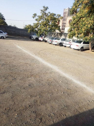 عکس پارکینگ چیتگر 