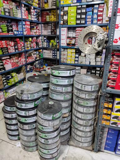 عکس فروشگاه دنیای لنت