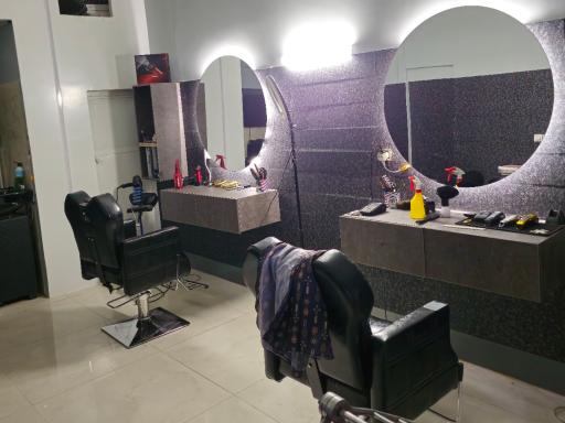 عکس آرایشگاه عرفان