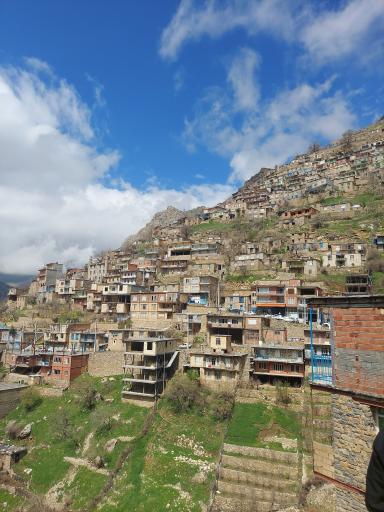 عکس قلعه اورامان تخت