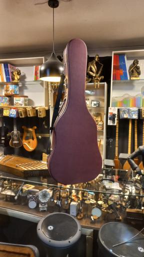 عکس فروشگاه لوازم موسیقی سازآوا