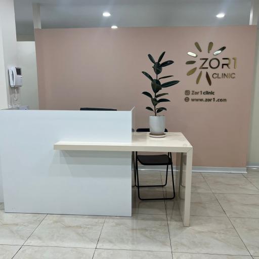 عکس کلینیک پوست و مو زُروان