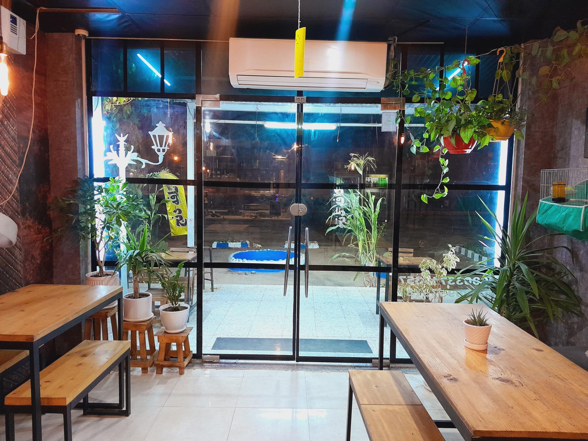 عکس کافه دنج