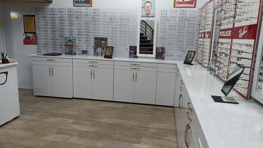 عکس عینک طبی نگاه