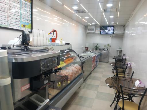 عکس آبمیوه و بستنی بابا حیدر