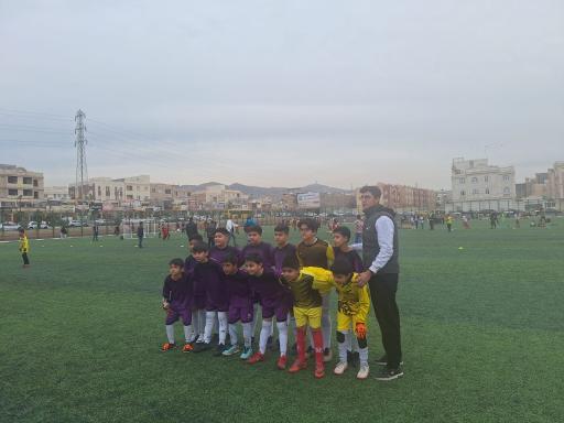 عکس زمین چمن مصنوعی فوتبال خاوه