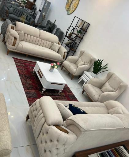 عکس تولیدی و نمایشگاه مبلمان رویال