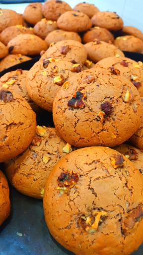 عکس کلوچه و کوکی سنتی برادران محسنی