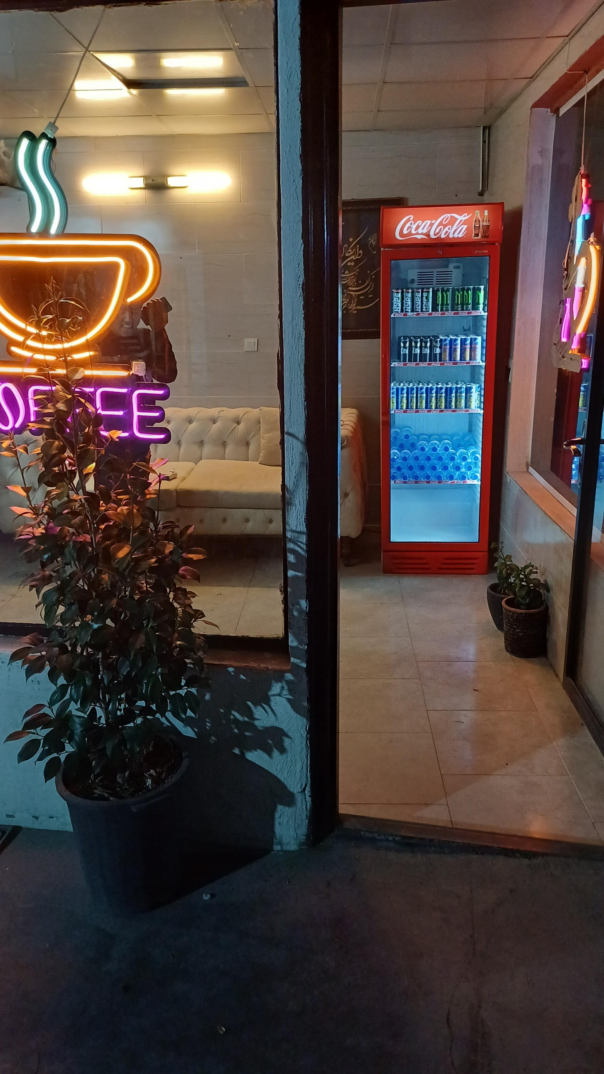 عکس کارواش و خدمات فنی اتومبیل علیرضا