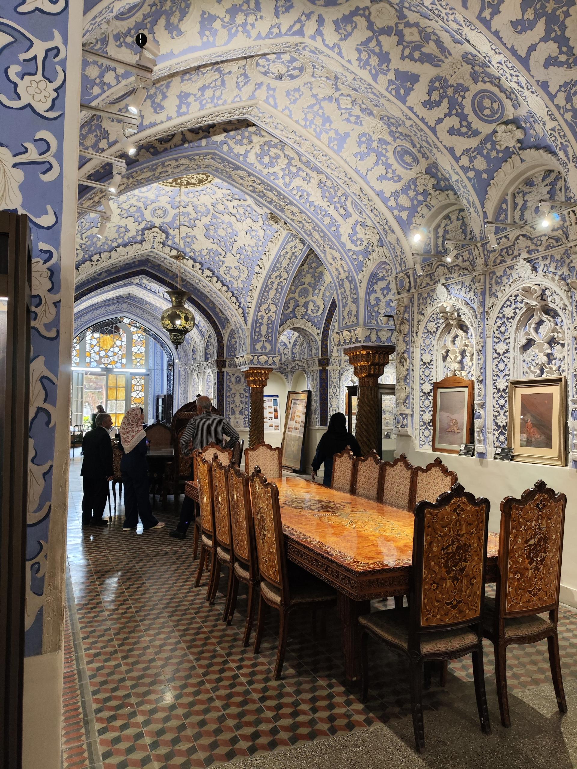 عکس موزه هنرهای ملی