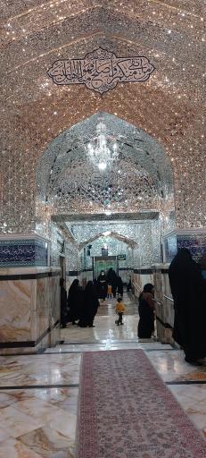 عکس ایوان آئینه حرم مطهر