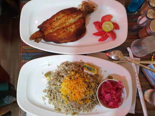 عکس رستوران سنتی صادقی آذربایجان