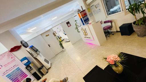 عکس کلینیک پوست مو و لیزر بارانا