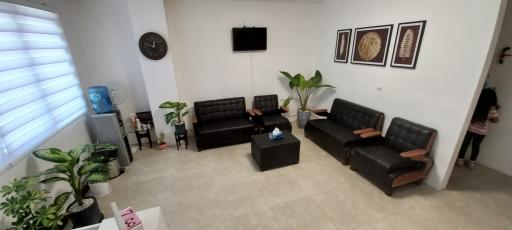 عکس کلینیک پوست مو و لیزر بارانا