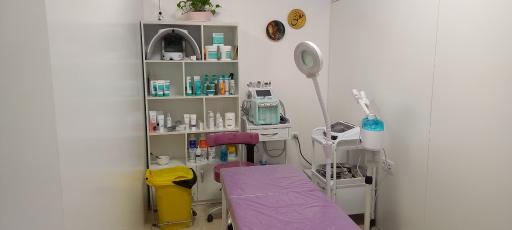 عکس کلینیک پوست مو و لیزر بارانا