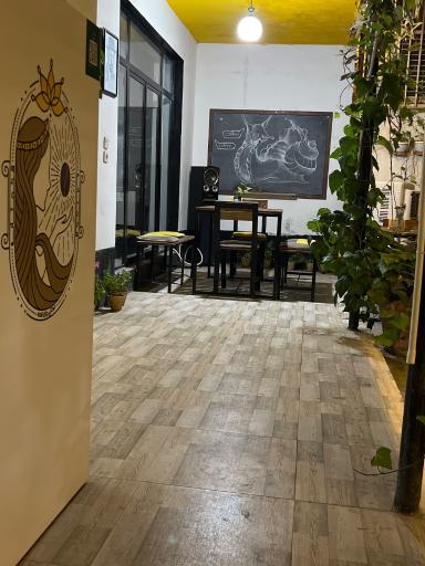 عکس کافی شاپ هگمتانه