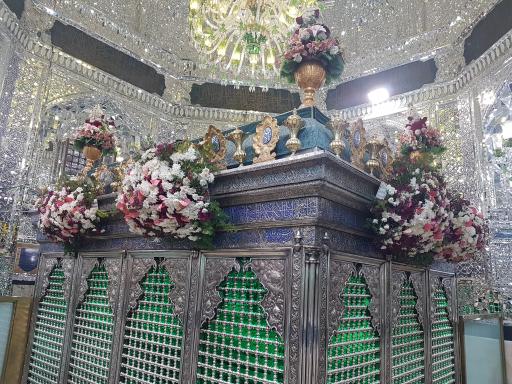 عکس ایوان آئینه حرم مطهر