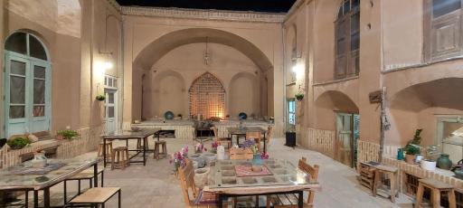 عکس خانه گالری گیو