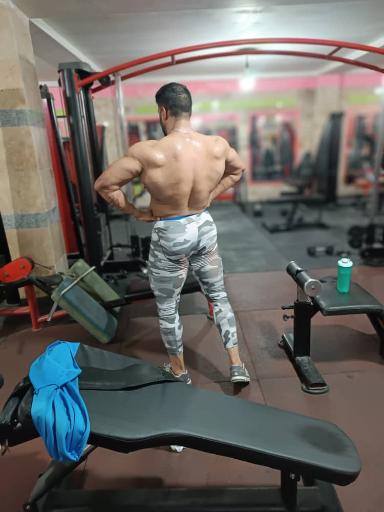 عکس باشگاه بدنسازی تندیس